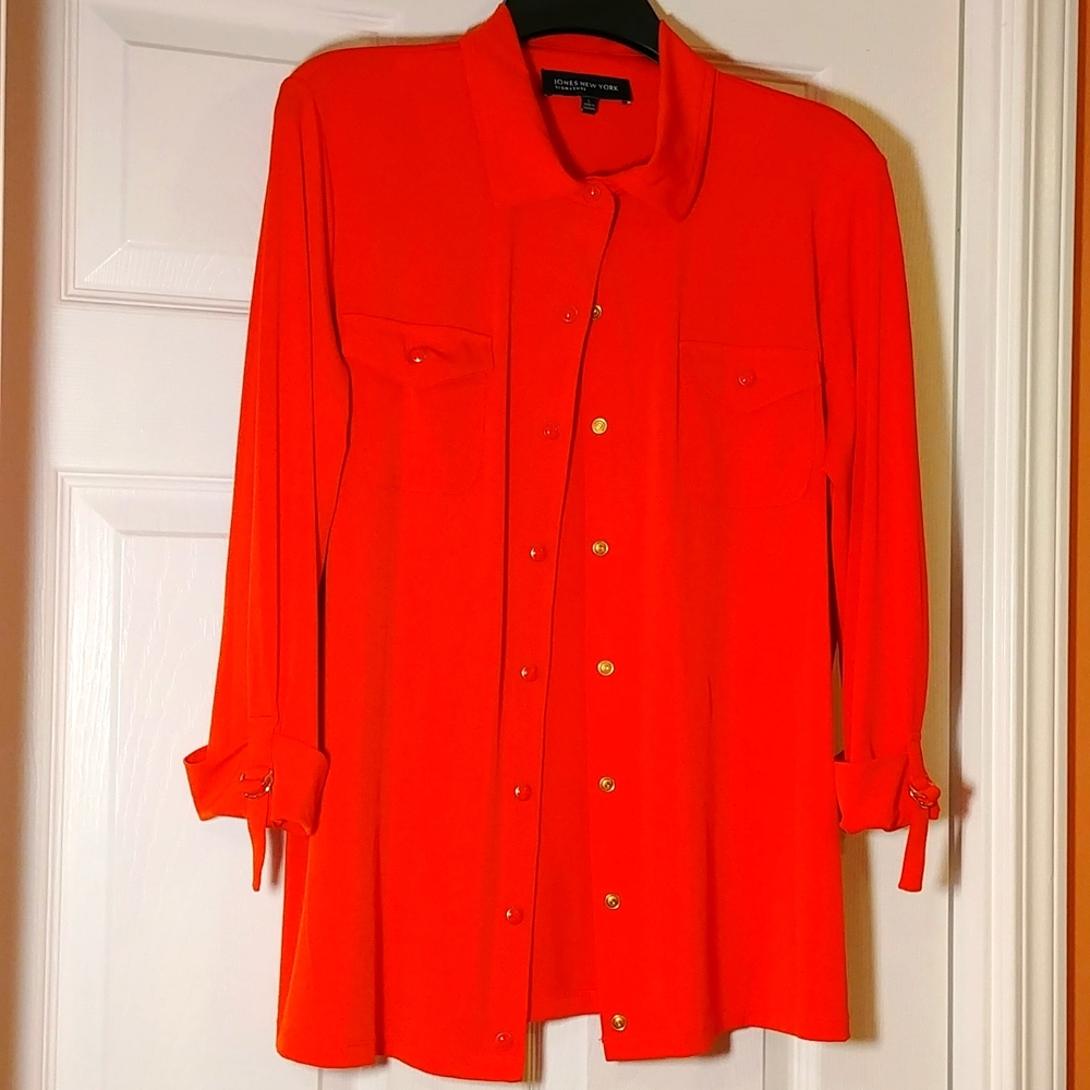 Great conditions, Jones New York Signature blouse, size L